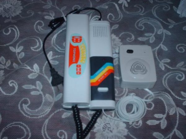TELEFONOS INTERCOMUNICADORES
