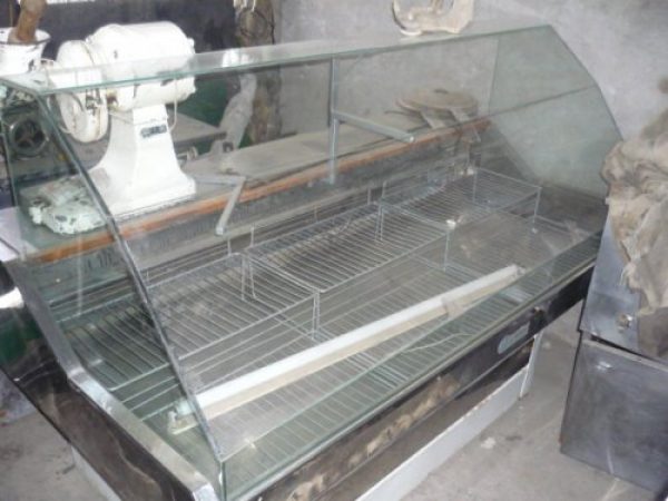 Picadora,sierra,batea, hel carnicera