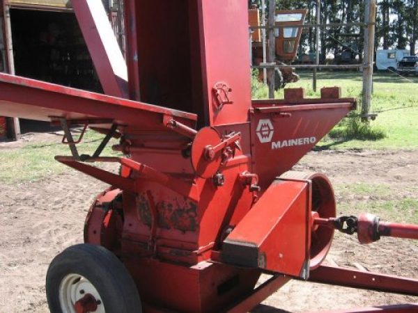 Moledora a martillos M-1044