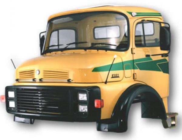 MERCEDES BENZ 1114/1518