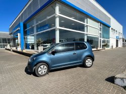 Volkswagen UP 3p 1.0 Take Up A/c