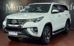 Toyota 2018 Hilux Sw4 Tdi Diamond At L16