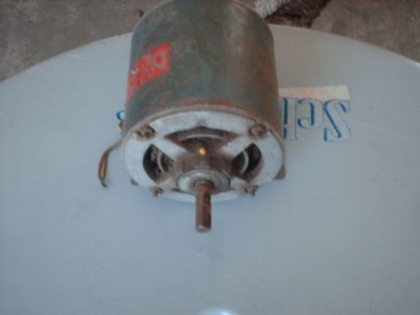 MOTOR DE 1/4