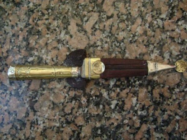 cuchillo artesanal bronce y alpaca
