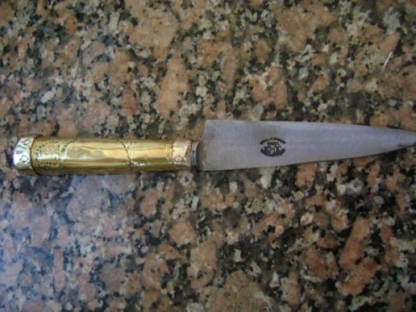cuchillo artesanal bronce y alpaca