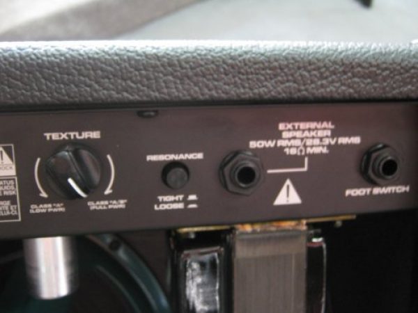 Peavey VALVEKING 50w(100% valvular)