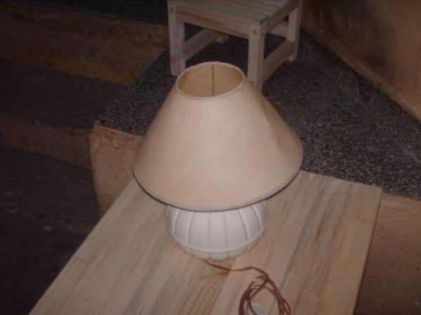 LAMPARA ESPECTACULAR DE CERAMICA