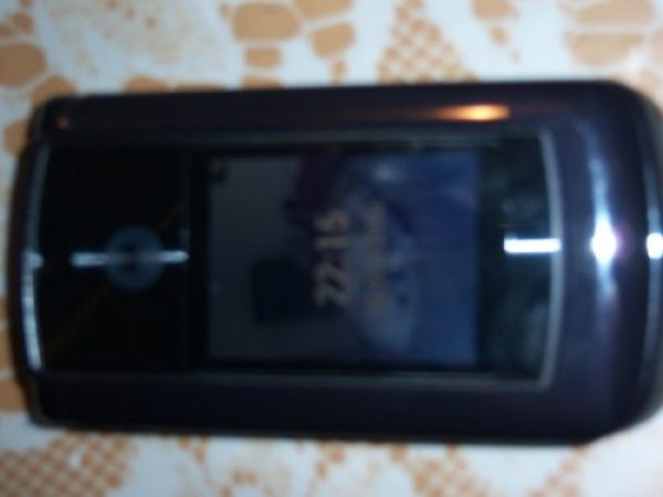 Motorola V8 "Impecable"