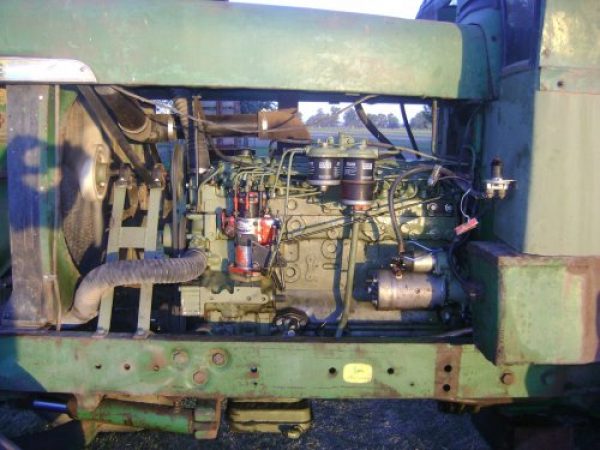 tractor john deere 5020,  toma de fuerza