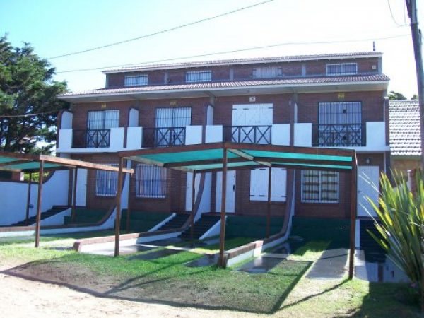 Mar del tuyu -alquiler de triplex para 8 personas