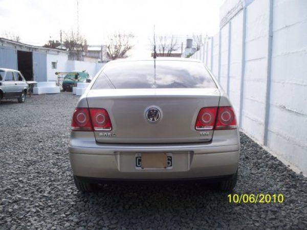VW BORA TDI MODELO 2007 CHAMPAGNE