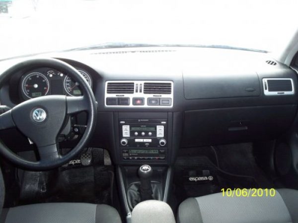 VW BORA TDI MODELO 2007 CHAMPAGNE