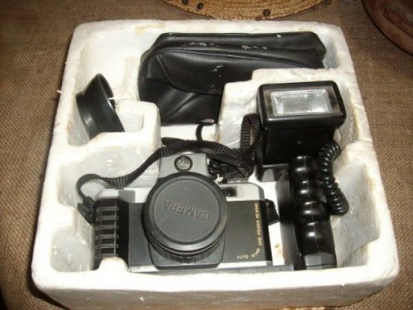 VENDO CAMARA DE SACAR FOTO SILVANO