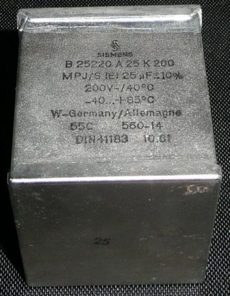 CAPACITORES SIEMENS