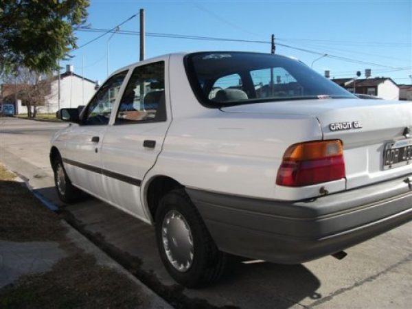 Ford Orion 95 excelente