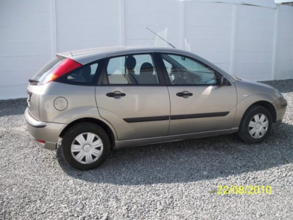 Ford Focus Ambiente 1.6 5p 2007 31000 KM