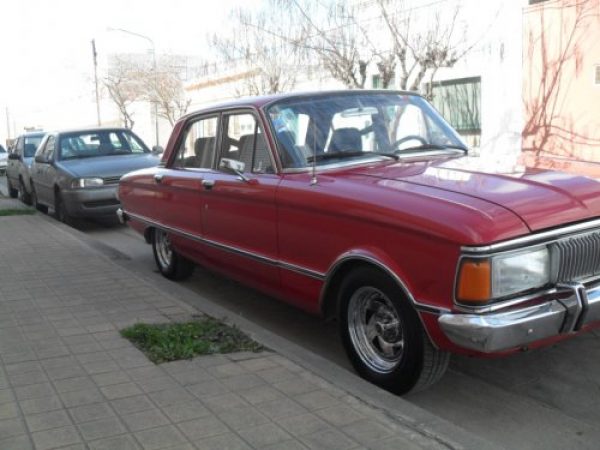 Ford Falcon Deluxe Modelo 1981