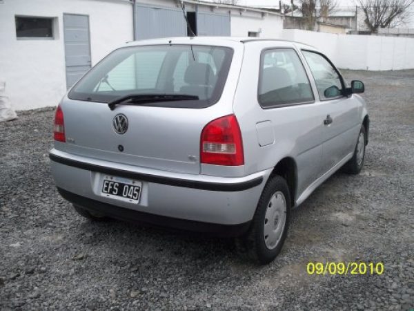 Volkswagen Gol 1.6 3p Power 2003 70000 K