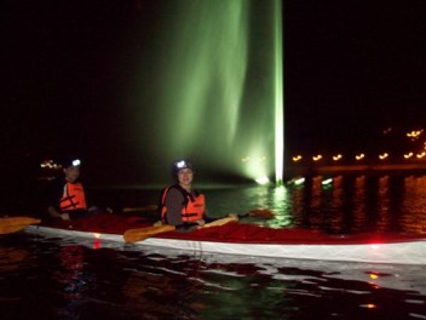 Traves&iacute;a Nocturna en kayak + fog&oacute;n