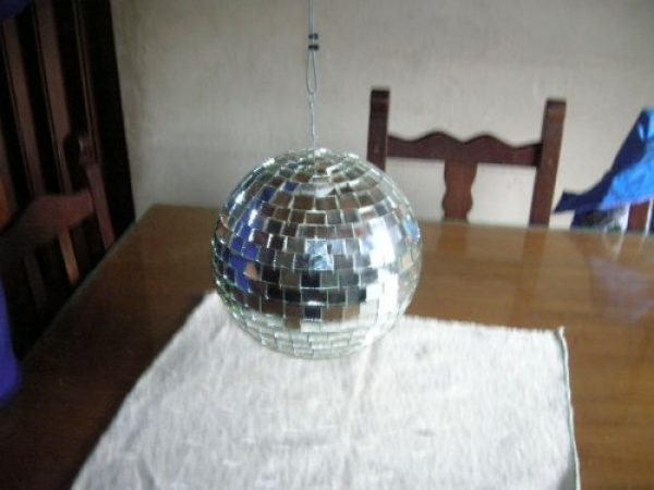 ESFERA ESPEJADA CON MOTOR