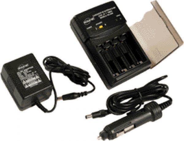 CARGADOR AUTO Y 220V DE PILAS  AAA y AA