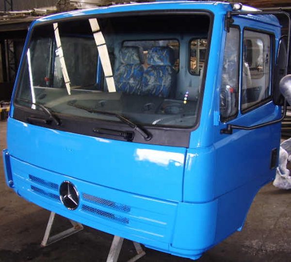 Cabinas M.Benz 1215