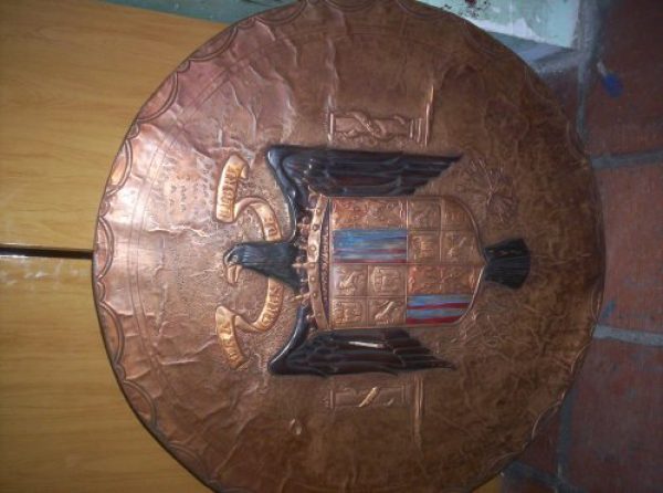 escudo adorno para entendidos