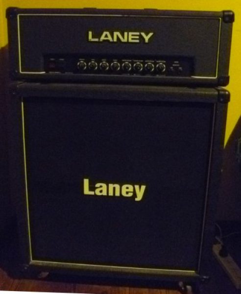 Laney AOR100 con caja Laney GS412v