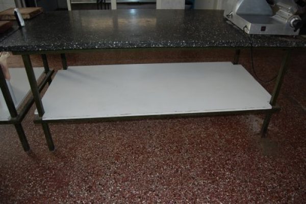 Mesa de trabajo de granito