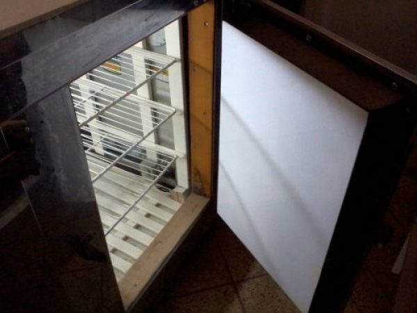VENDO HELADERA MOSTRADOR 3 PUERTAS