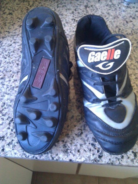 Botines Gaelle con tapones fútbol 11 en Tandil - Región 20