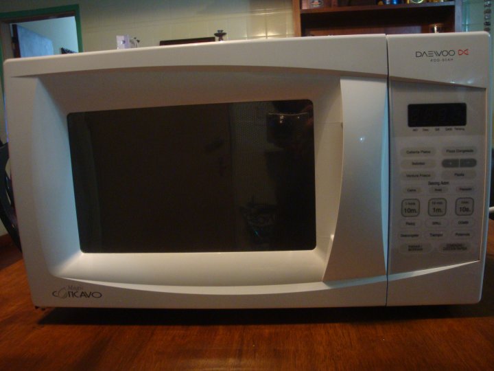 MICROONDAS DAEWOO DC KOG-90AH EN VENTA en Tandil - Región 20