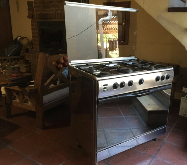 COCINA WHIRLPOOL a gas 5 HORNALLAS 90 cm en Tandil - Región 20