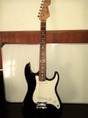 GUITARRA ELECTRICA ACCORD en Tandil - Región 20
