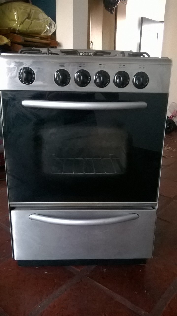 cocina domec de acero inoxidable en Tandil - Región 20
