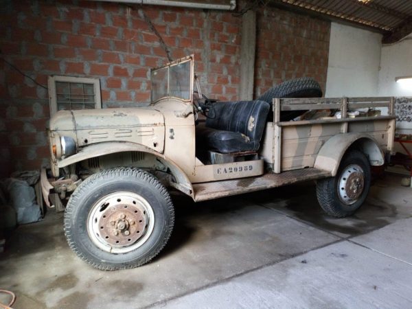 Dodge  M 601