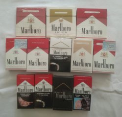 Lote marquillas cigarrillos Marlboro