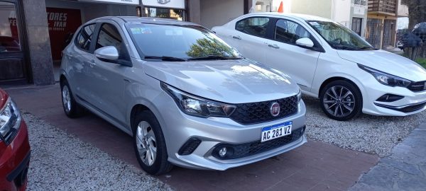 Fiat Argo 1.3 Precision Premium - Azul