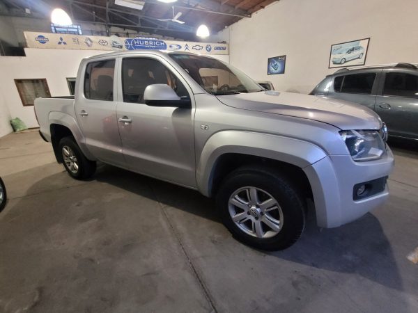 Volkswagen Amarok 20td 4x2 Dc Trend.180 Hp - Azul