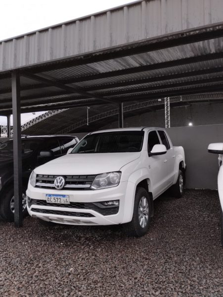Volkswagen 2018 Amarok 20td 4x2 Dc Com 180hp   L17