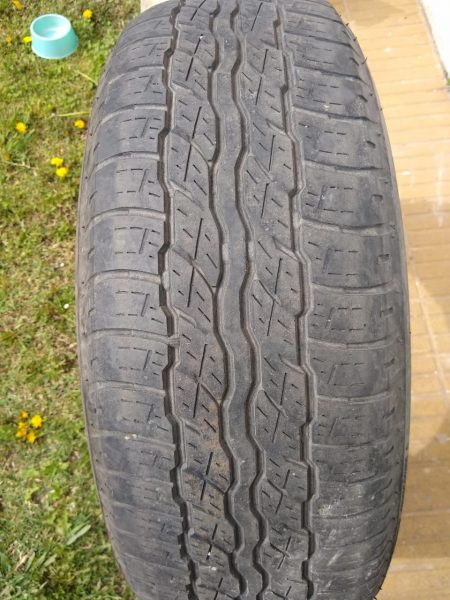 VENDO CUBIERTA  BRIDGESTONE 225-65-17