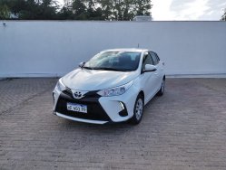 Toyota 2022 Yaris 1.5 5 Ptas Xs