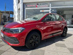 Volkswagen Polo Track 1.6 First Edition