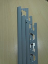 3 Varillas Guardacanto PVC Gris 2.4m