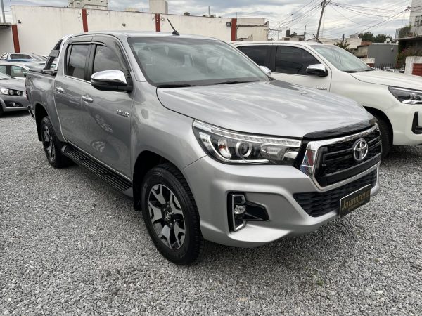 Toyota Hilux L/20 2.8 Dc 4x4 Tdi Srx At6