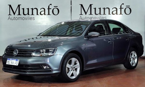 Volkswagen 2016 Vento 2.5 170cv Luxury L15