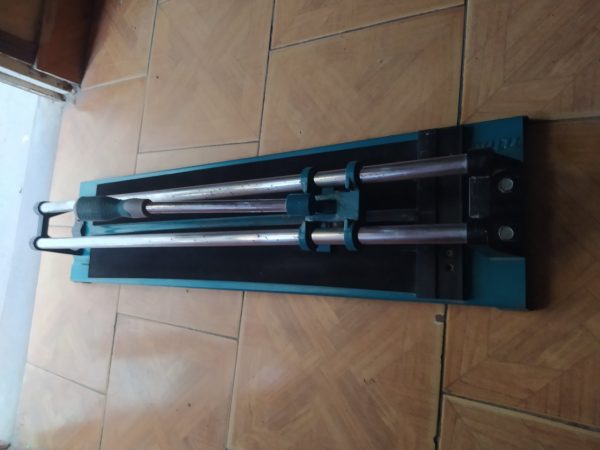 M&aacute;quina cortar cer&aacute;micos