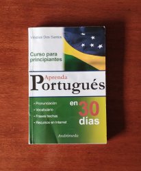 Vendo libro y diccionario de portugués
