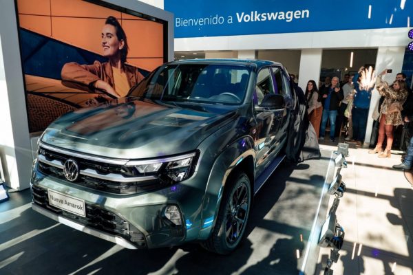 Volkswagen Amarok 20td 4x4 Dc Trend.140hp L17
