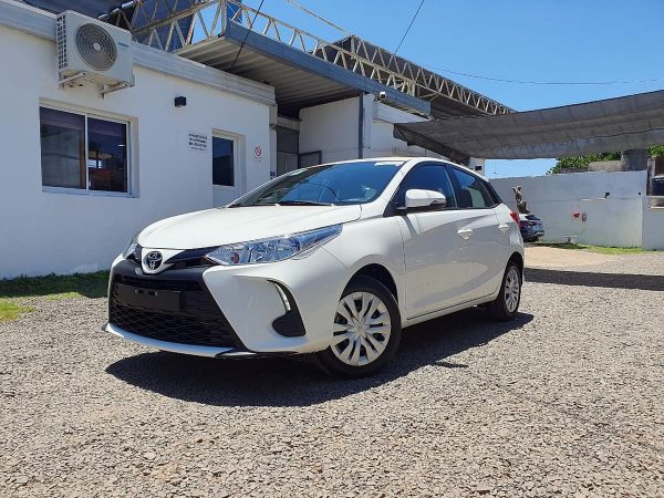 Toyota 2024 Yaris 1.5 5p Xs